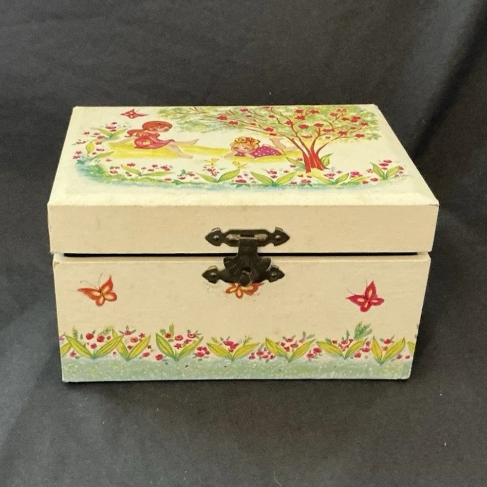 Rosaico Commodore Ballerina Music Box Floral Butterfly White Wood Green Interior